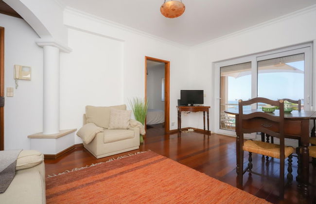Sea View Apartment by Rent4all - Foto 23