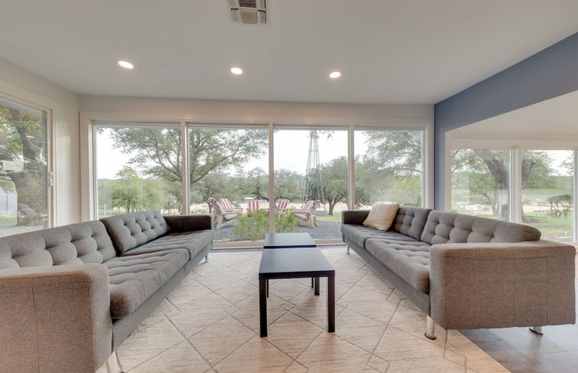 Beach House 2 on Lake LBJ - Sleeps 24 - Foto 16
