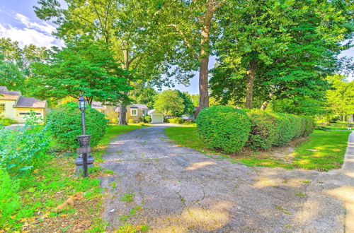 Photo 7 - Idyllic Springfield Haven w/ Screened Porch