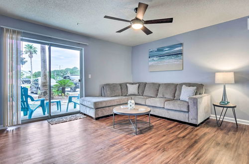 Photo 1 - Destin Condo w/ Pool Access < 1 Mi to the Beach