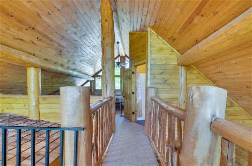 Photo 17 - Smoky Mountain Vacation Rental Cabin w/ Hot Tub