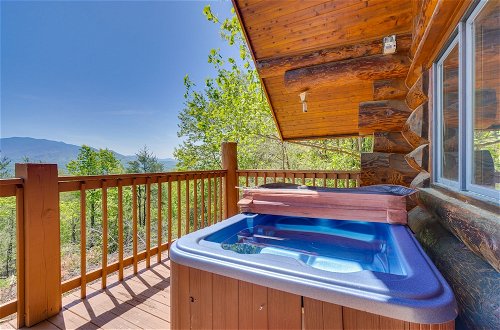 Photo 11 - Smoky Mountain Vacation Rental Cabin w/ Hot Tub