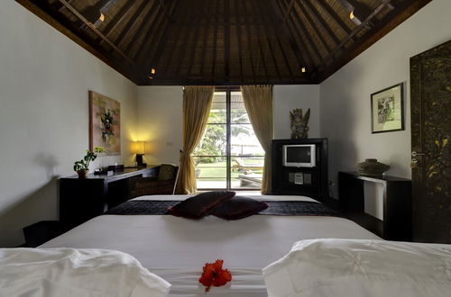 Photo 14 - Aventus Luxury Beachfront Villa Gianyar