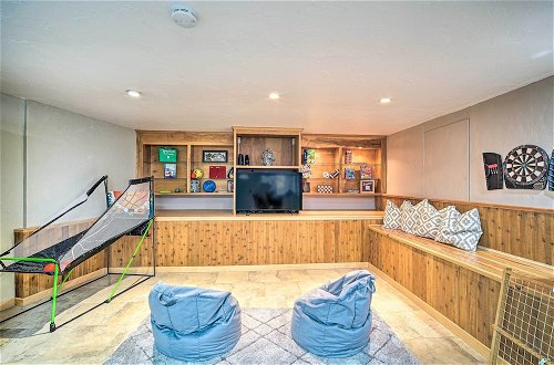 Foto 10 - Lake Arrowhead Cabin w/ Game Room + Hot Tub