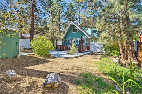 Foto 11 - Cozy Sugarloaf Cabin w/ Private Deck & Yard