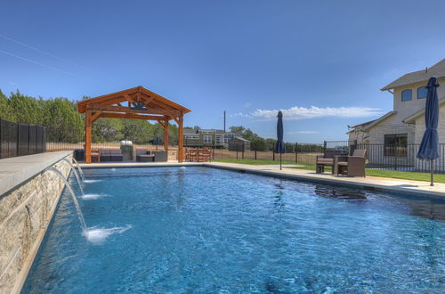 Photo 33 - Luxurious Hill Country Retreat With Pool and Firepit