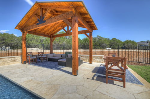 Foto 50 - Luxurious Hill Country Retreat With Pool and Firepit
