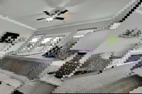 Foto 4 - Stunning Luxury Home on Lake Lbj!
