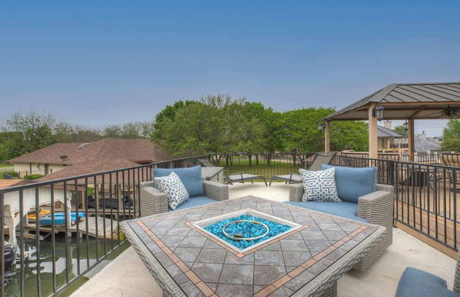 Stunning Luxury Home on Lake Lbj! - Foto 35