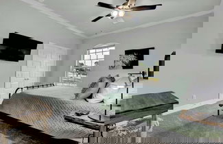 Foto 3 - Stunning Luxury Home on Lake Lbj!