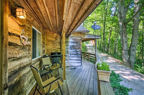 Photo 14 - Cozy The Woodshop Cabin w/ Deck & Forest Views