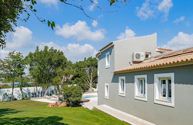 Luxury Almancil Villa With Heated Pool by Ideal Homes - Foto 30