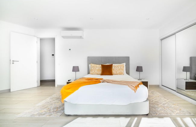 Luxury Almancil Villa With Heated Pool by Ideal Homes - Foto 43