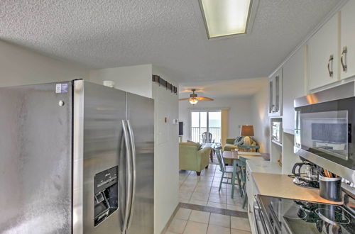 Foto 10 - Oceanfront Ormond Beach Condo w/ Pool