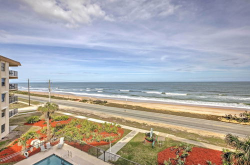 Foto 12 - Oceanfront Ormond Beach Condo w/ Pool