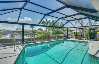 Foto 1 - Canalfront Home w/ Dock & Pool: 5 Mi to Ft Myers
