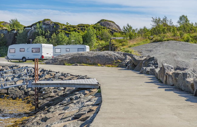 Sandvika Camping - Photo 69