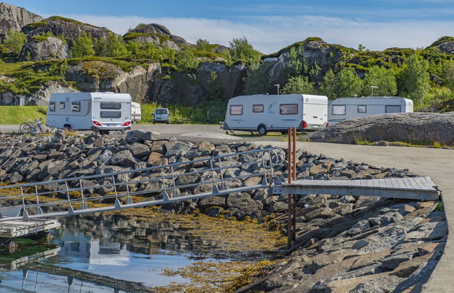 Sandvika Camping - Photo 65