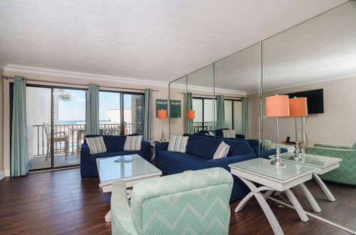 Photo 14 - Sea Forever Cozy Oceanfront Condo