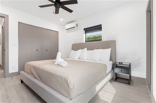 Photo 4 - Lauderdale 1 Bedroom Lux by Opus