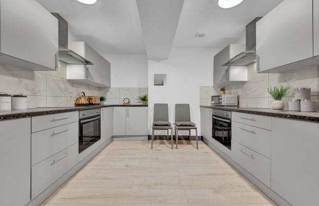 Immaculate 1-bed Studio in Feltham Heathrow London - Foto 9