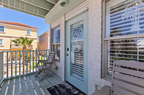 Photo 36 - 3-level Townhome w/ Private Pool & Close to Beach