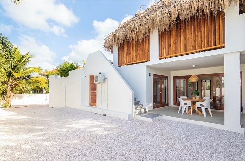 Foto 51 - Luxurious Villa Blou, Steps From Beach Jan Thiel