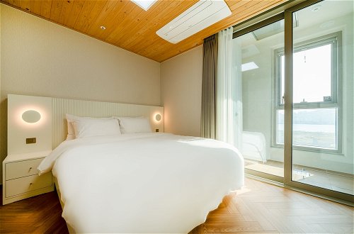 Photo 29 - Brown Suites Busan