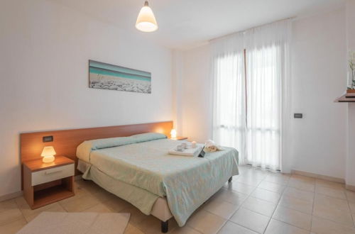 Foto 12 - Stylish Residence Le Fontane 2 Bed Apartment Sleeps 6-7