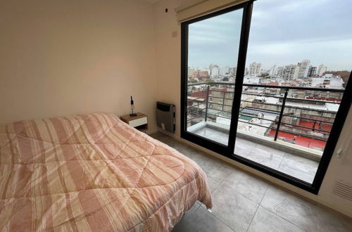 Photo 2 - Ample Apartment in Almagro: Ideal for Up to Four People