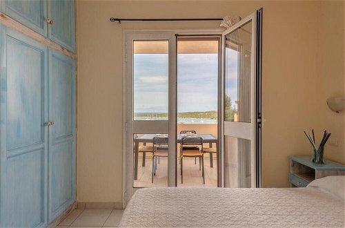 Photo 9 - Fantastico Baia de Bahas Residence Sea View 2 Bedroom Sleeps 6