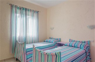 Photo 3 - Fantastico Baia de Bahas Residence Sea View 2 Bedroom Sleeps 6