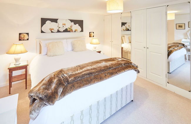 Host Stay Rose Cottage - Photo 2