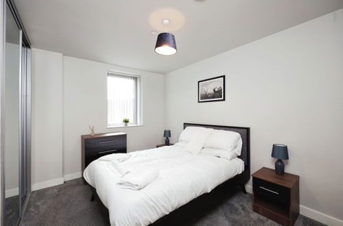 Photo 11 - Seven Living Residences Slough - Luxury Apartments