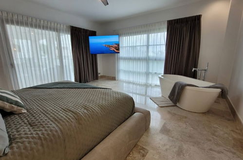 Photo 4 - La Amada Luxury Beach Front Cancun Condo