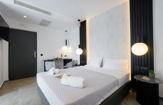 Foto 1 - EcoHeaven Suites