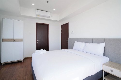 Foto 5 - Exclusive And Spacey 3Br At Grand Sungkono Lagoon Apartment