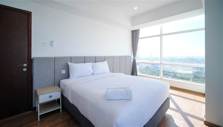 Photo 1 - Exclusive And Spacey 3Br At Grand Sungkono Lagoon Apartment