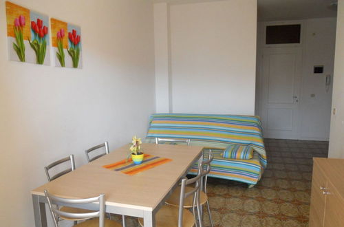 Photo 4 - Bright Flat Next to the Beach - Beahost Rentals