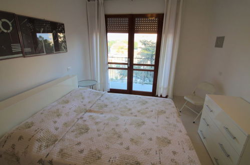 Photo 3 - Modern Apartment in Lignano Pineta