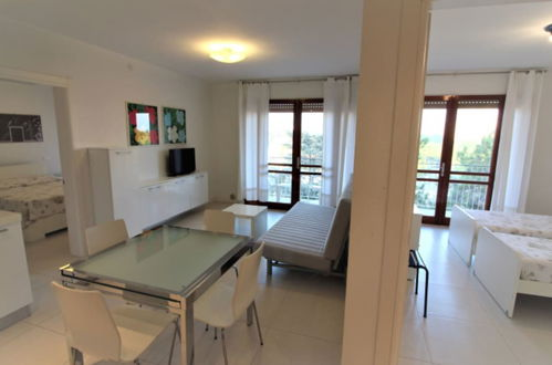 Foto 9 - Modern Apartment for 6 People in Lignano Pineta by Beahost Rentals