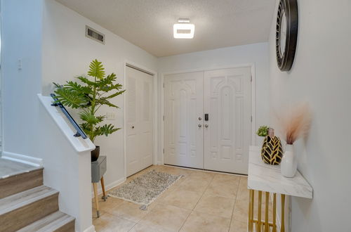 Photo 13 - Spacious Tampa Vacation Rental ~ 7 Mi to Beach