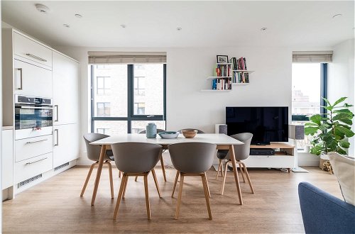 Foto 11 - Modern Brixton Jewel Apartment
