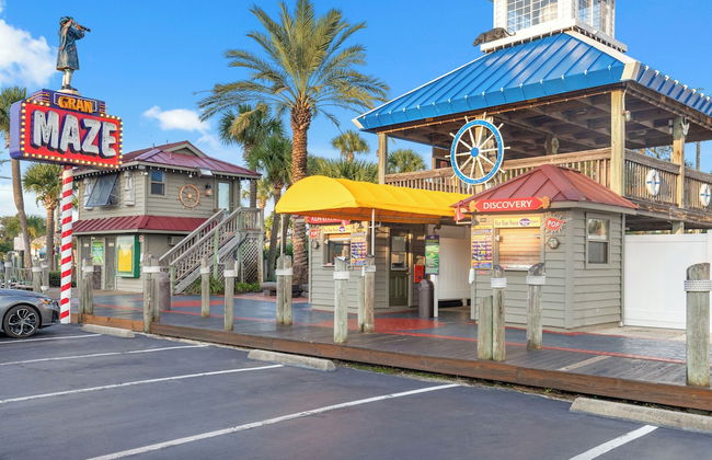 Coral Cabana - 3BD 2BA Home Close to Beach w/ Optional Golf Cart! - Foto 43