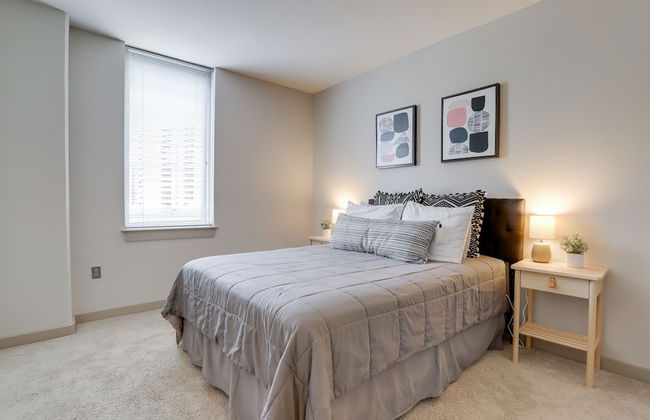 Cozy Condo Crystal City Rooftop - Foto 9