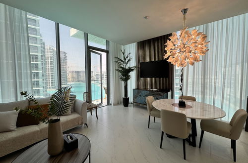 Photo 13 - Manzil - 2Br Apt nr Downtown w Lagoon & Burj View