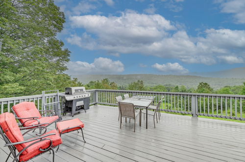 Photo 1 - New York Home With Amazing Views Near Windham