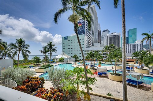 Photo 19 - Miami Vacation Rental w/ Balcony, Pool & Hot Tub