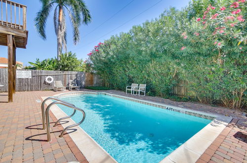 Foto 1 - South Padre Island Condo w/ Shared Outdoor Pool