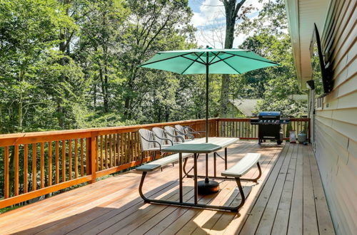 Photo 43 - Poconos Vacation Rental Near Lake Wallenpaupack